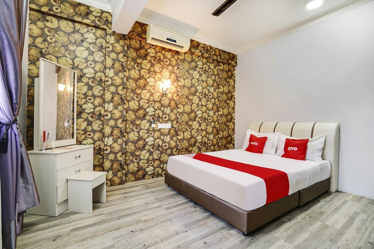 Capital O 90490 Zaques Hotel Sungai Petani Exterior foto