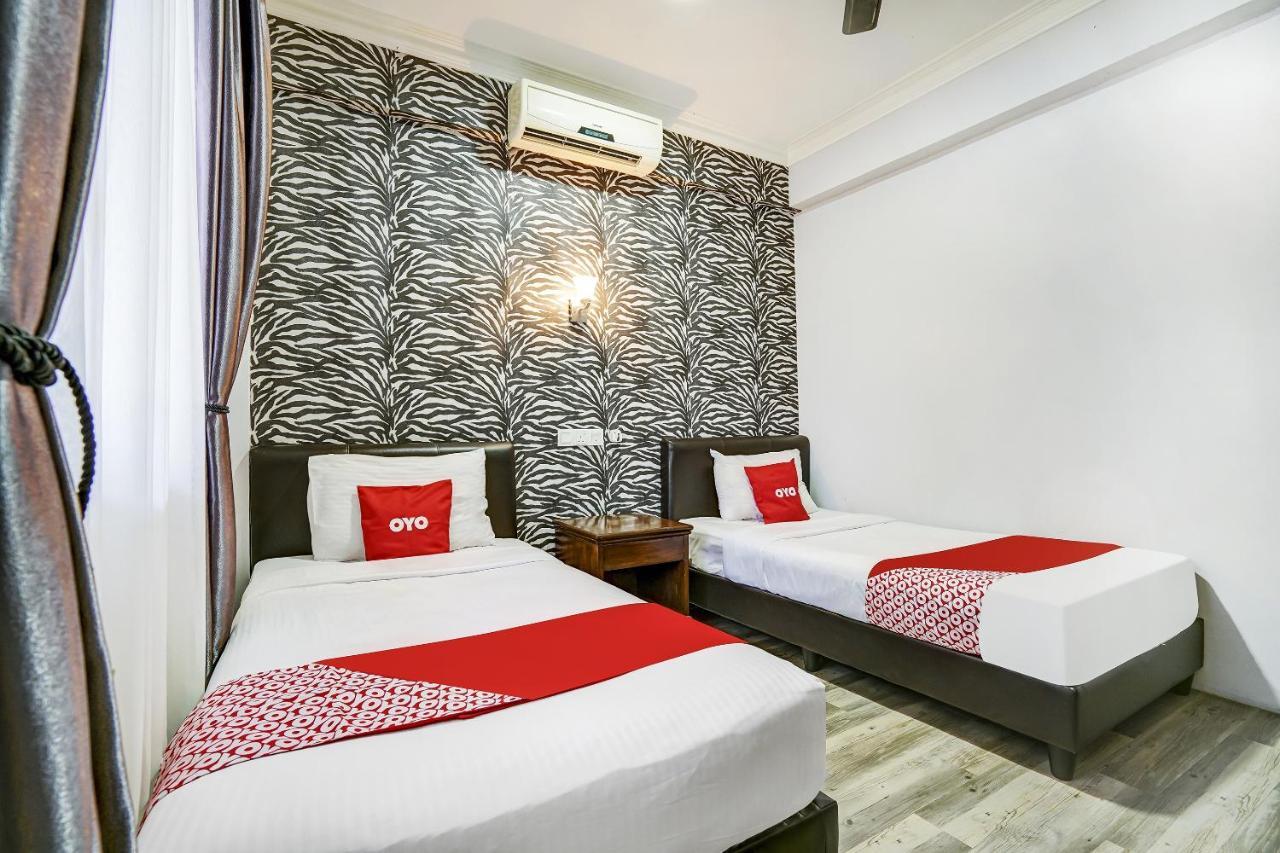 Capital O 90490 Zaques Hotel Sungai Petani Exterior foto
