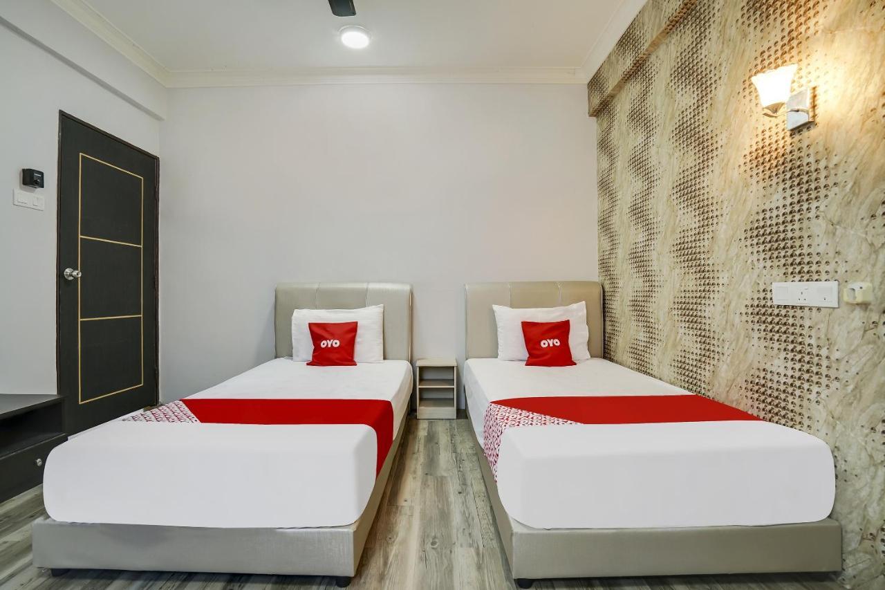 Capital O 90490 Zaques Hotel Sungai Petani Exterior foto